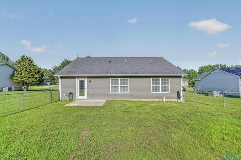 138 Quiet Lane Hazel Green AL 35750