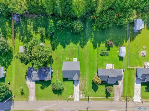 138 Quiet Lane Hazel Green AL 35750