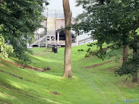 Lot 230 Lookout Mountain Drive Scottsboro AL 35769