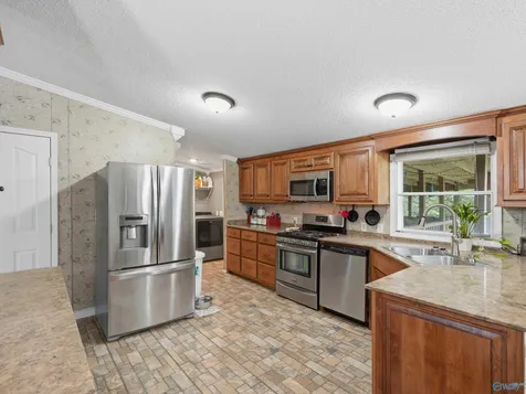 65 Lazy Lane Cullman AL 35055