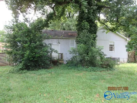 4702 NW Ardmore Drive NW Huntsville AL 35816