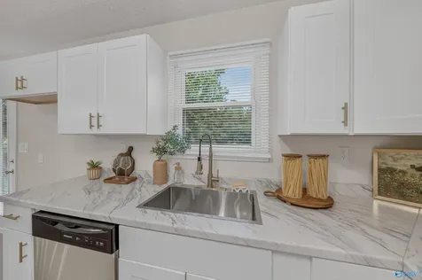 265 Flint River Drive New Market AL 35761