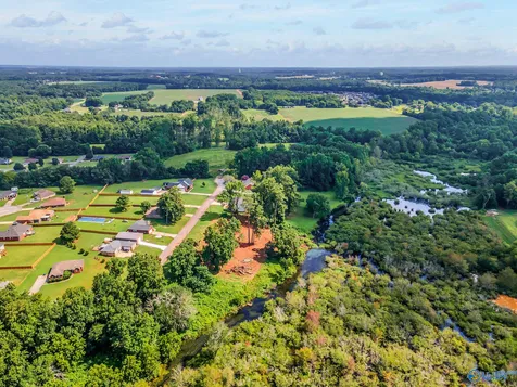 136 Easy Street Hazel Green AL 35750