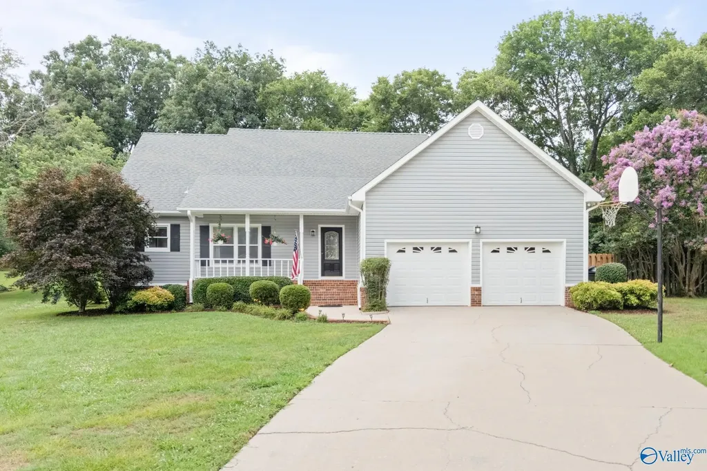 108 Heatherwood Court Madison AL 35758