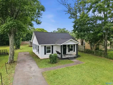 1721 Patterson Street NW Huntsville AL 35816
