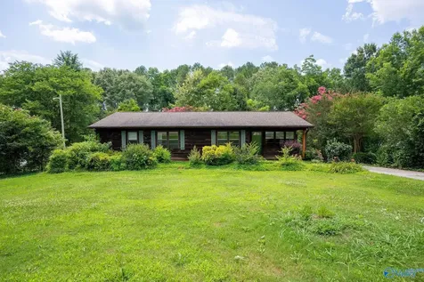 417 Mcfoilton Lane Scottsboro AL 35768