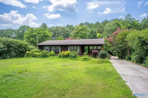 417 Mcfoilton Lane Scottsboro AL 35768