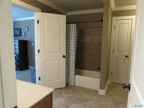 7563 Crestridge Drive Owens Cross Roads AL 35763