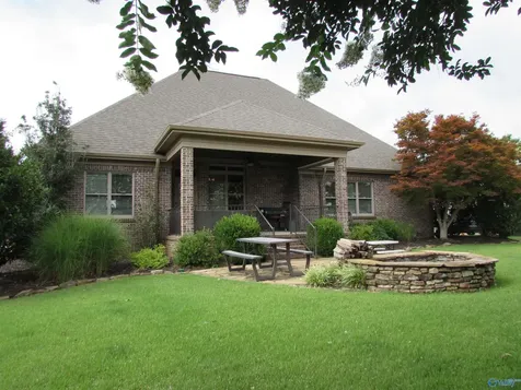 7563 Crestridge Drive Owens Cross Roads AL 35763
