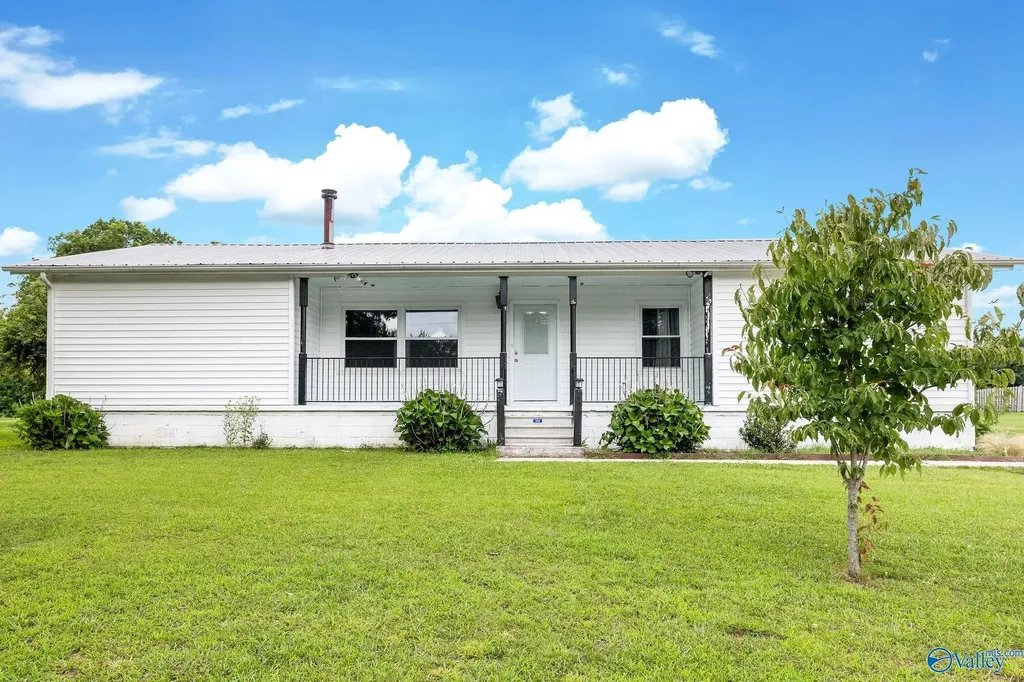 30773 Alabama Highway 79 Scottsboro AL 35768