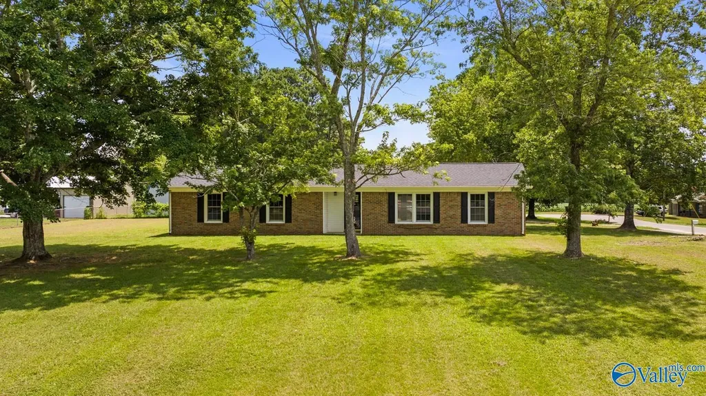 4 Park Street Fayetteville TN 37334