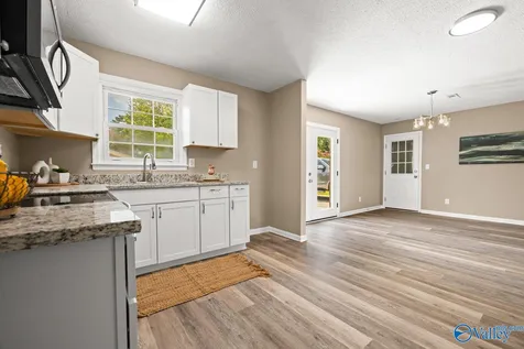 4 Park Street Fayetteville TN 37334