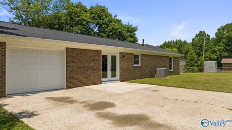 4 Park Street Fayetteville TN 37334