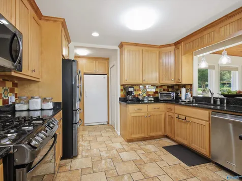 311 Dodd Road Guntersville AL 35976
