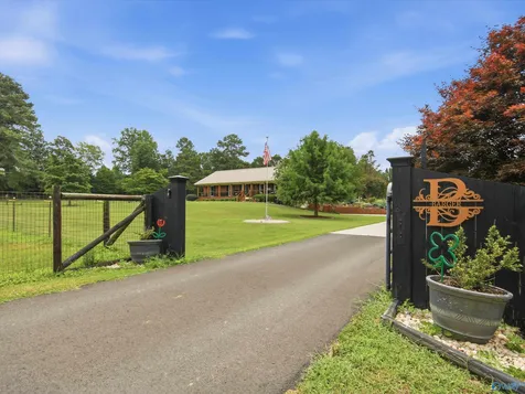 311 Dodd Road Guntersville AL 35976