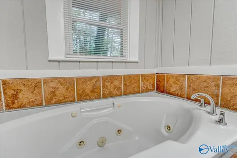 1109 Moore Avenue NW Cullman AL 35055