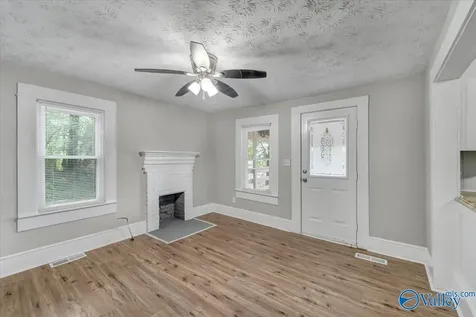 1109 Moore Avenue NW Cullman AL 35055