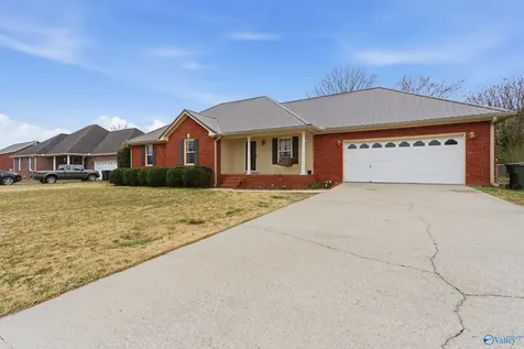 112 Gerald Drive Hazel Green AL 35750