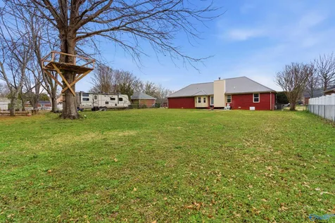 112 Gerald Drive Hazel Green AL 35750