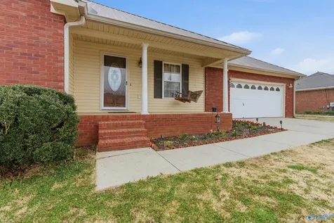 112 Gerald Drive Hazel Green AL 35750