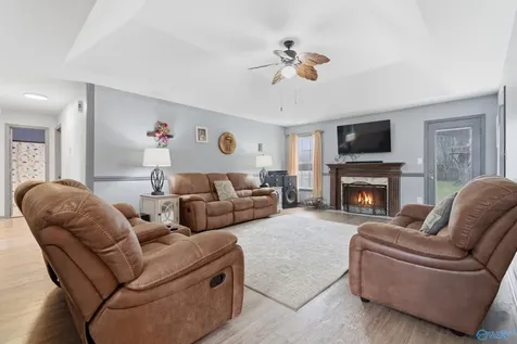 112 Gerald Drive Hazel Green AL 35750