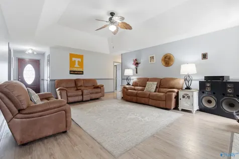 112 Gerald Drive Hazel Green AL 35750