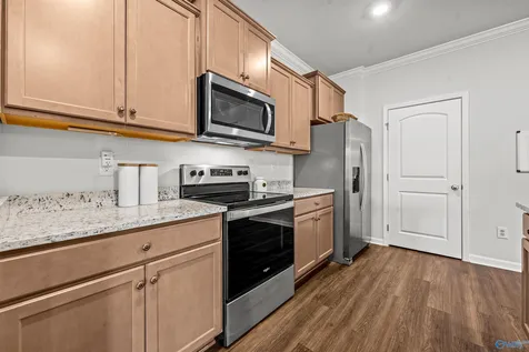6613 Shearleaf Road NW Huntsville AL 35806