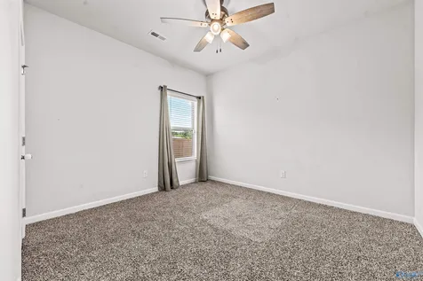 6613 Shearleaf Road NW Huntsville AL 35806