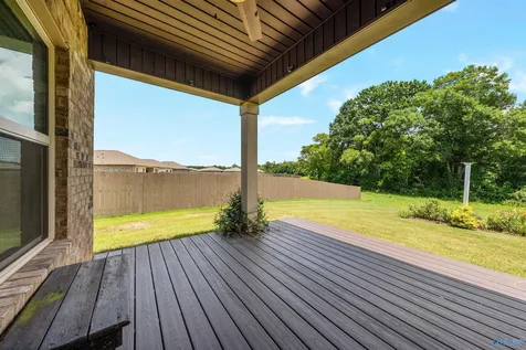 6613 Shearleaf Road NW Huntsville AL 35806