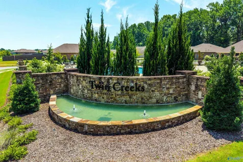 6613 Shearleaf Road NW Huntsville AL 35806