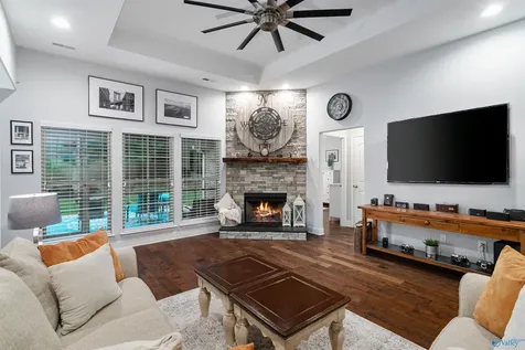 6805 Wintercrest Way Owens Cross Roads AL 35763