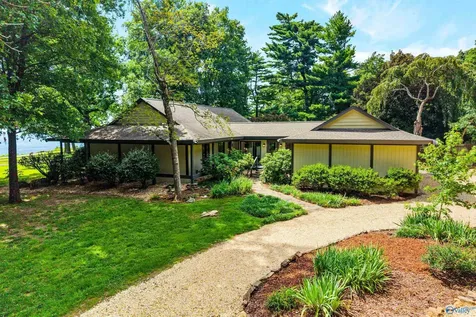 3315 Lookout Drive SE Huntsville AL 35801