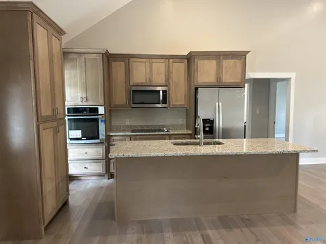 42 Dunsmore Drive Grant AL 35747