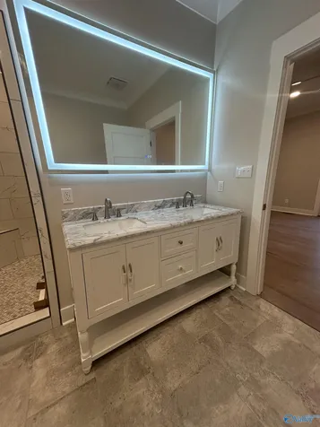 42 Dunsmore Drive Grant AL 35747