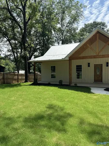 42 Dunsmore Drive Grant AL 35747
