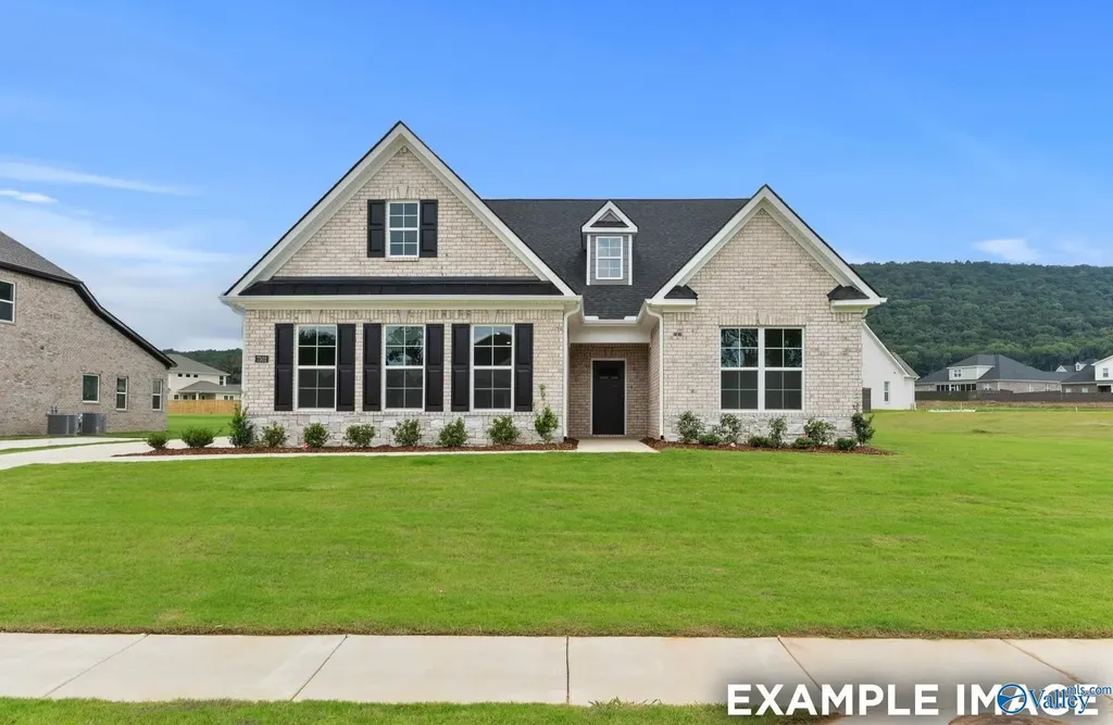7523 Speckle Belly Boulevard Owens Cross Roads AL 35763