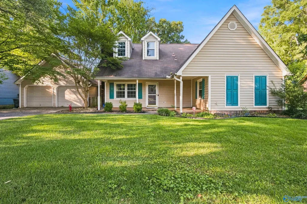 1037 Sandy Springs Road NW Huntsville AL 35806