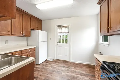 3910 Pine Avenue SW Huntsville AL 35805