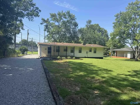 2617 Waltham Drive E Huntsville AL 35811
