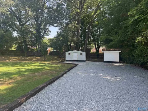 2617 Waltham Drive E Huntsville AL 35811