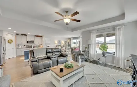 1107 Colonial Drive SW Cullman AL 35055