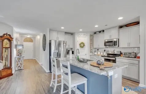 1107 Colonial Drive SW Cullman AL 35055