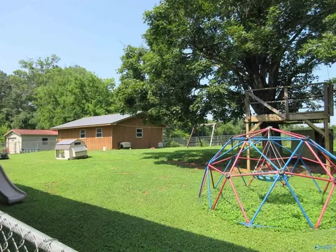 402 Highland Avenue Scottsboro AL 35768