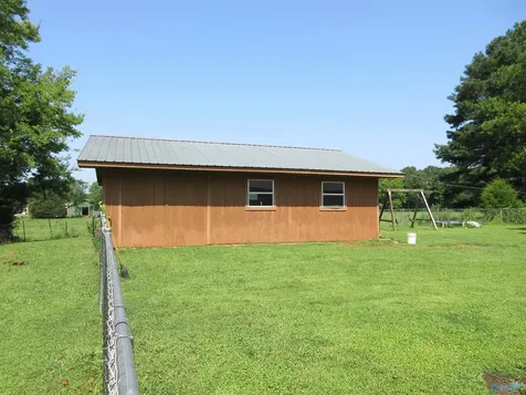 402 Highland Avenue Scottsboro AL 35768