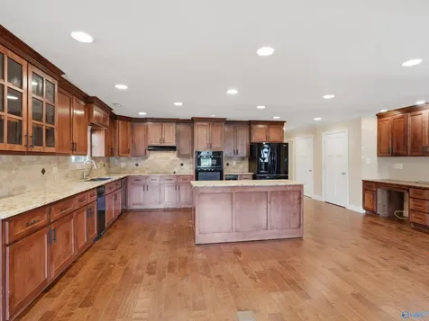 10008 Motter Drive Athens AL 35611