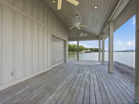 128 Floyd Circle Scottsboro AL 35769