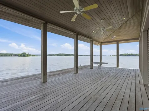 128 Floyd Circle Scottsboro AL 35769