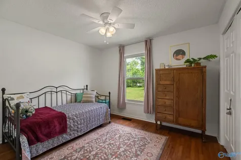 151 Sutton Drive Hazel Green AL 35750