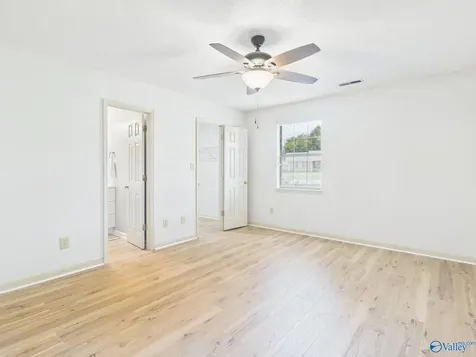 200 Silverwood Lane NE Hazel Green AL 35750