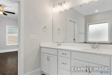 20886 English Ivy Lane Athens AL 35611